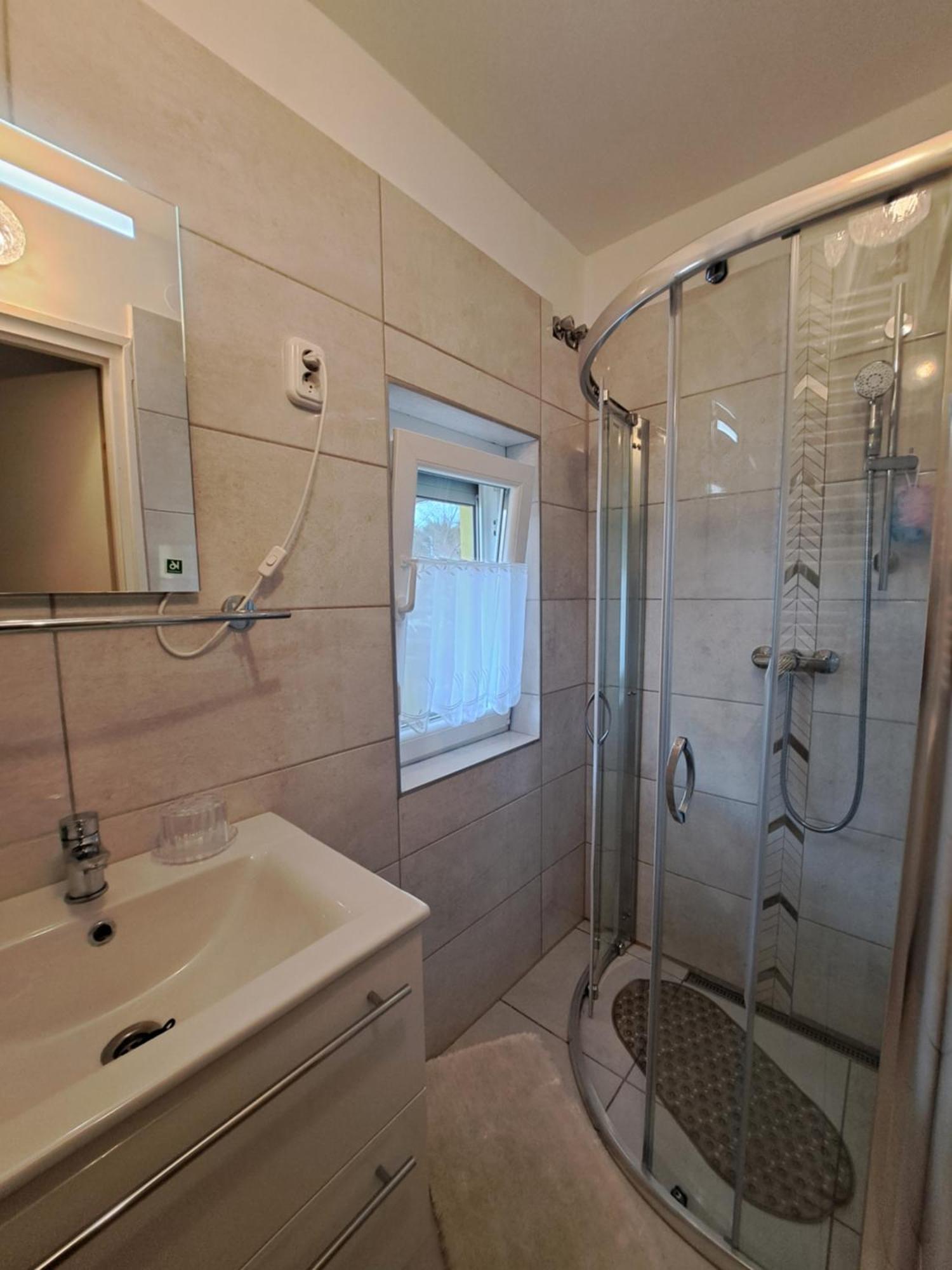 Jazmin Apartman Zalakaros Exterior photo